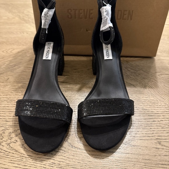 Steve Madden Irenee-R Black Round Open-Toe Ankle-Strap Block Heel Sandal 9.5M - Picture 2 of 5